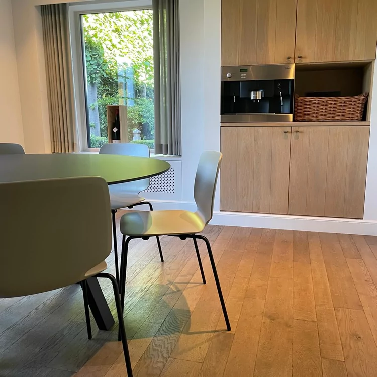 Slimme kantoorinrichting in stijlvol kader voor GD&A Advocaten in Geel