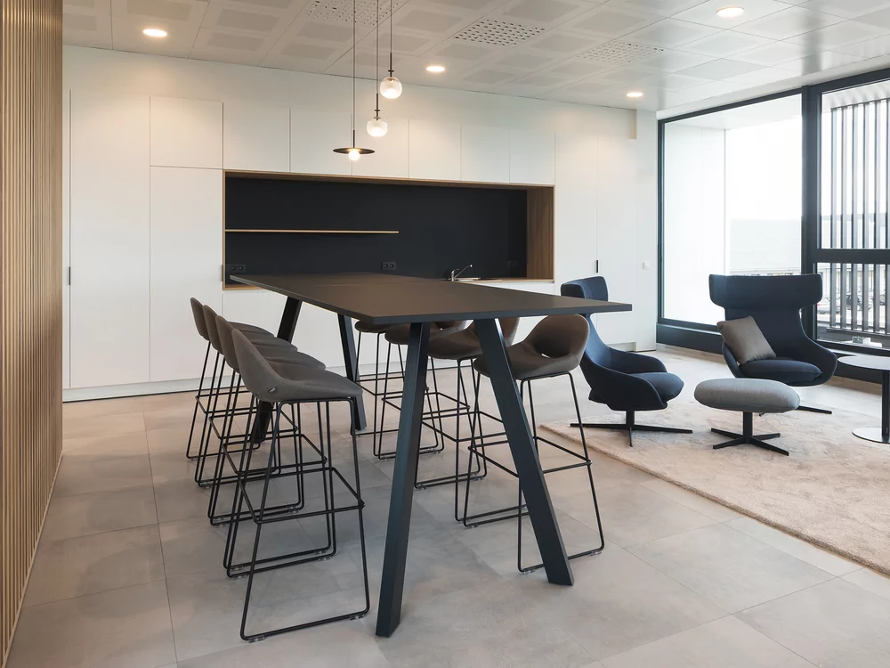 Nicolaï Fruit: Kantoorinrichting op Maat